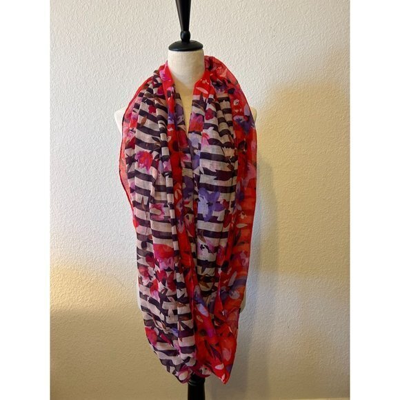 Pink‎ Purple  Red Black Floral Infinity Scarf - Picture 1 of 2